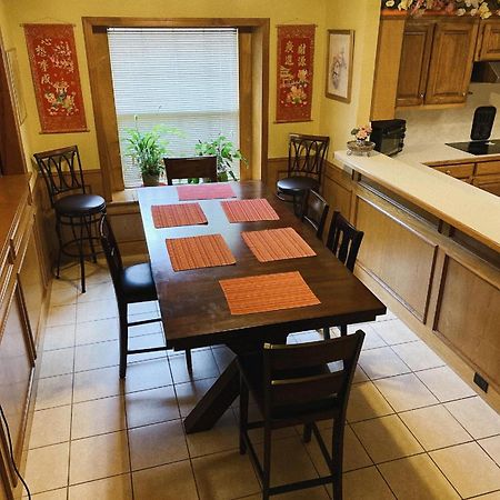 Homestay Карроллтон Екстер'єр фото